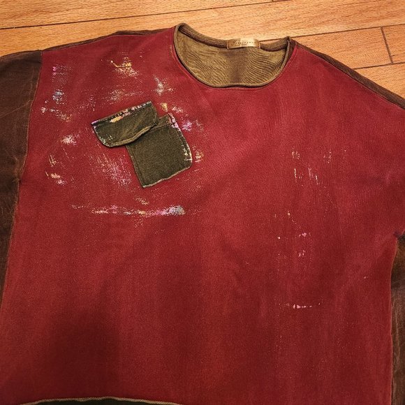 OUTRAGEOUS SWEATSHIRT - Picture 2 of 5